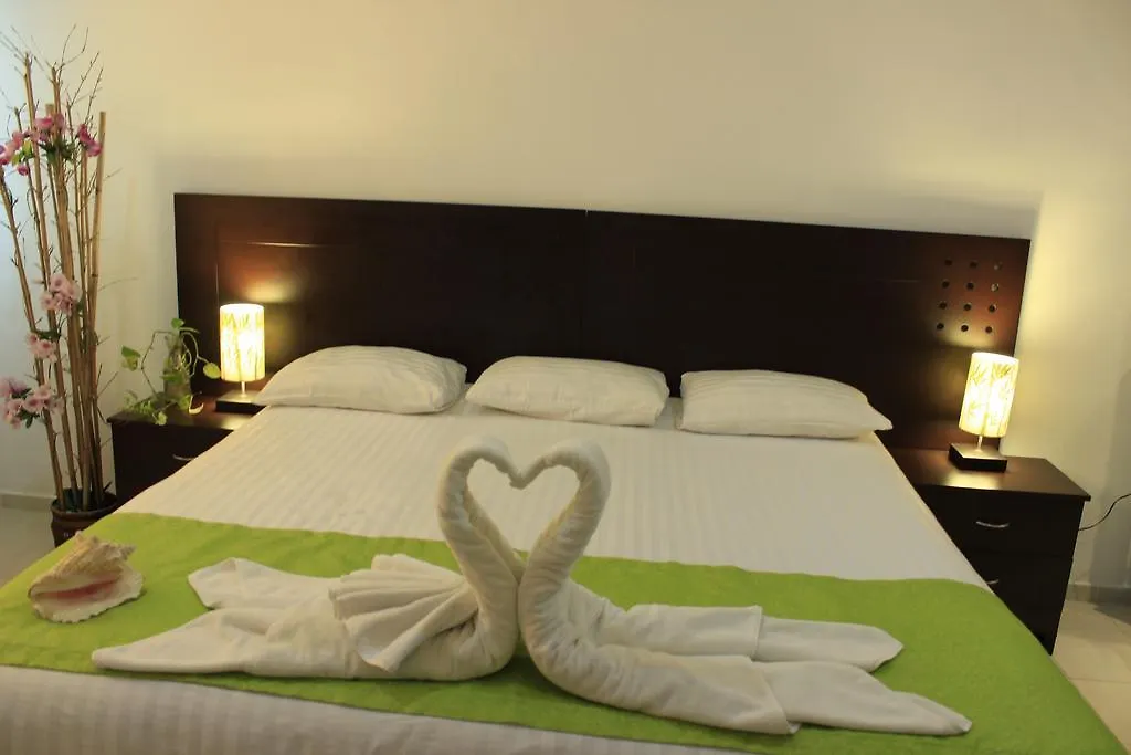Maya Vacanze Calle 4 Hotel Akumal
