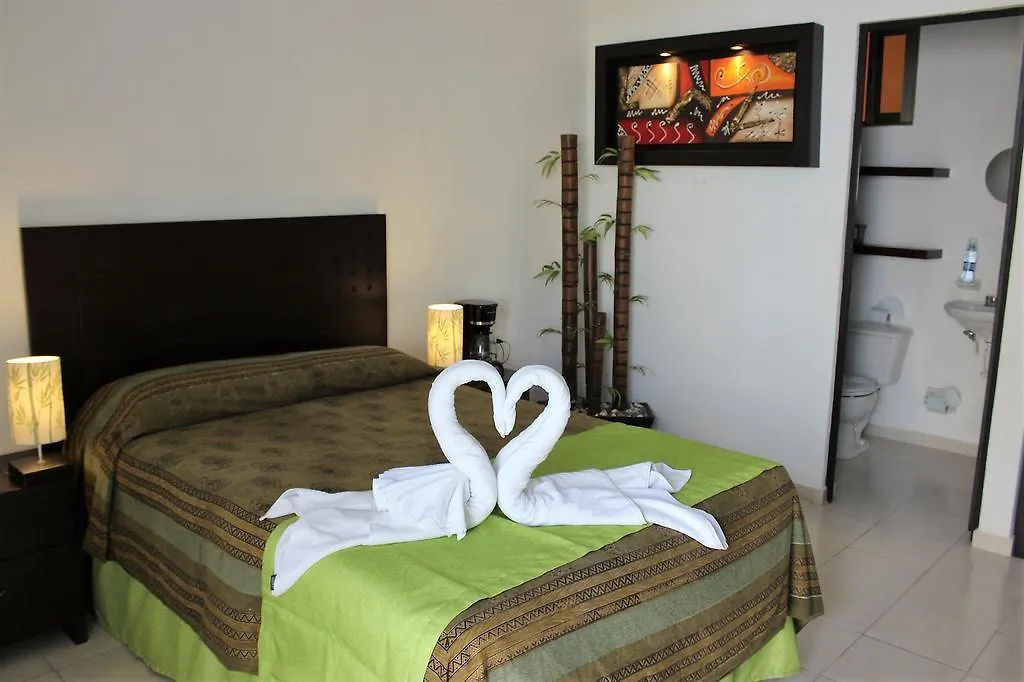 Maya Vacanze Calle 4 Hotel